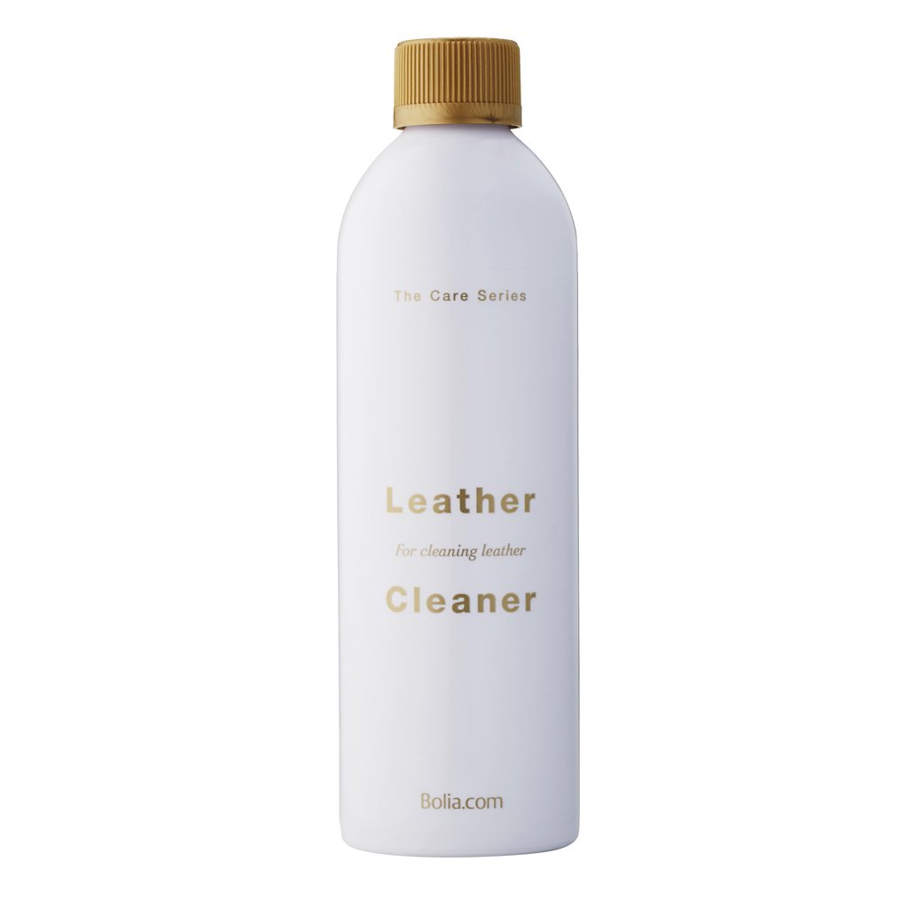 Produit nettoyant pour le cuir